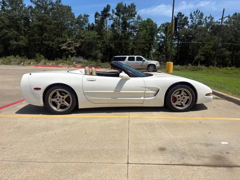 2001 Chevrolet Corvette C5 - Image 3 of 11