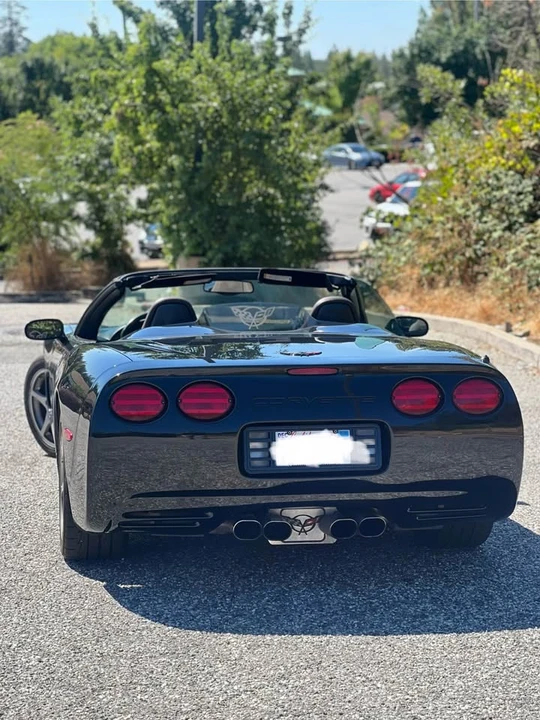 2001 Chevrolet Corvette C5 - Image 2 of 11