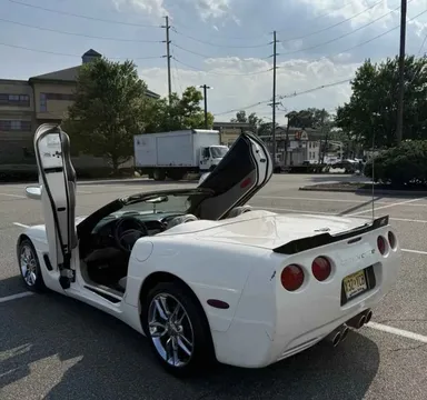 2001 Chevrolet Corvette C5 - Image 3 of 8