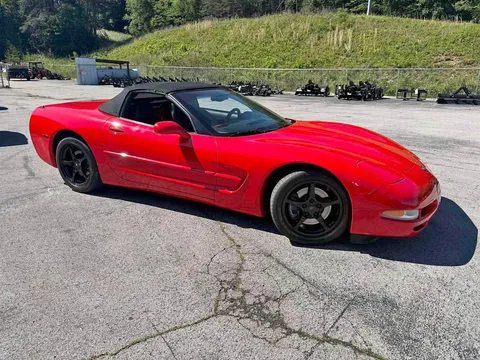 2001 Chevrolet Corvette Convertible 2D