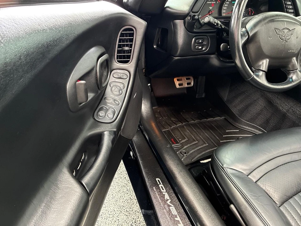2001 Chevrolet Corvette C5 - Image 12 of 27