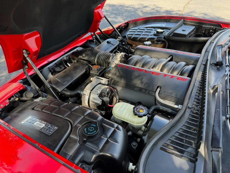 2001 Chevrolet Corvette C5 - Image 16 of 24
