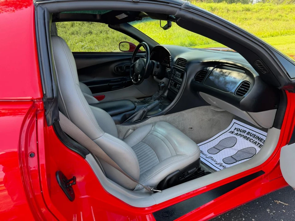2001 Chevrolet Corvette C5 - Image 21 of 24