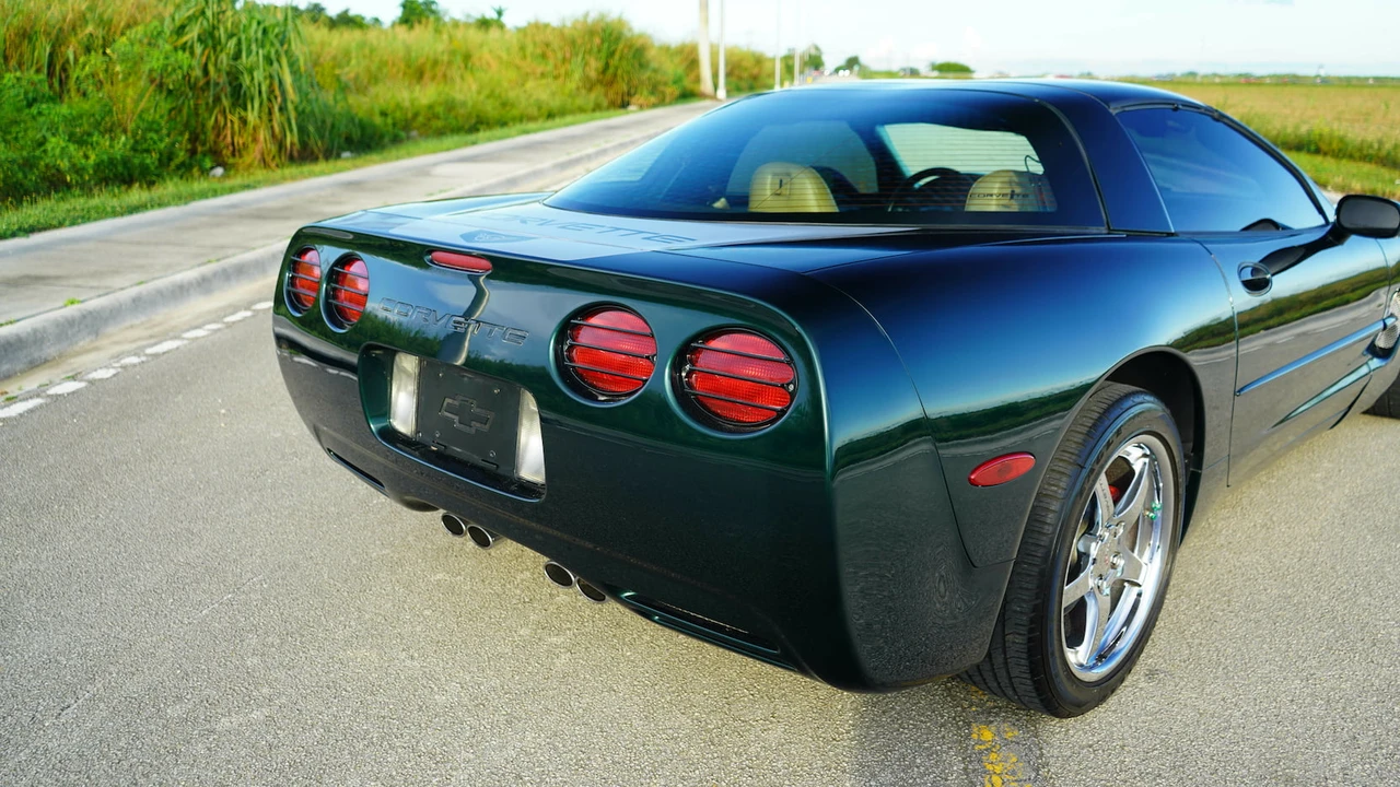 2001 Chevrolet Corvette C5 - Image 2 of 29