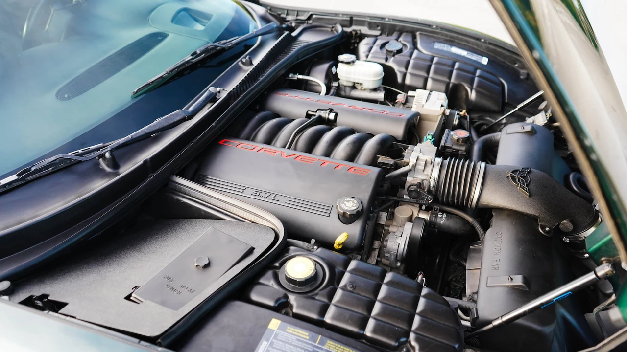 2001 Chevrolet Corvette C5 - Image 4 of 29