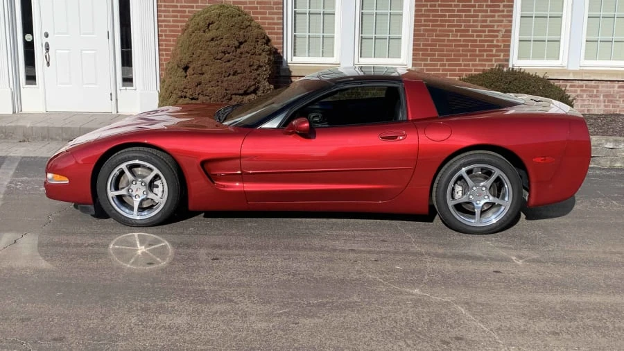 2001 Chevrolet Corvette C5 - Image 2 of 7