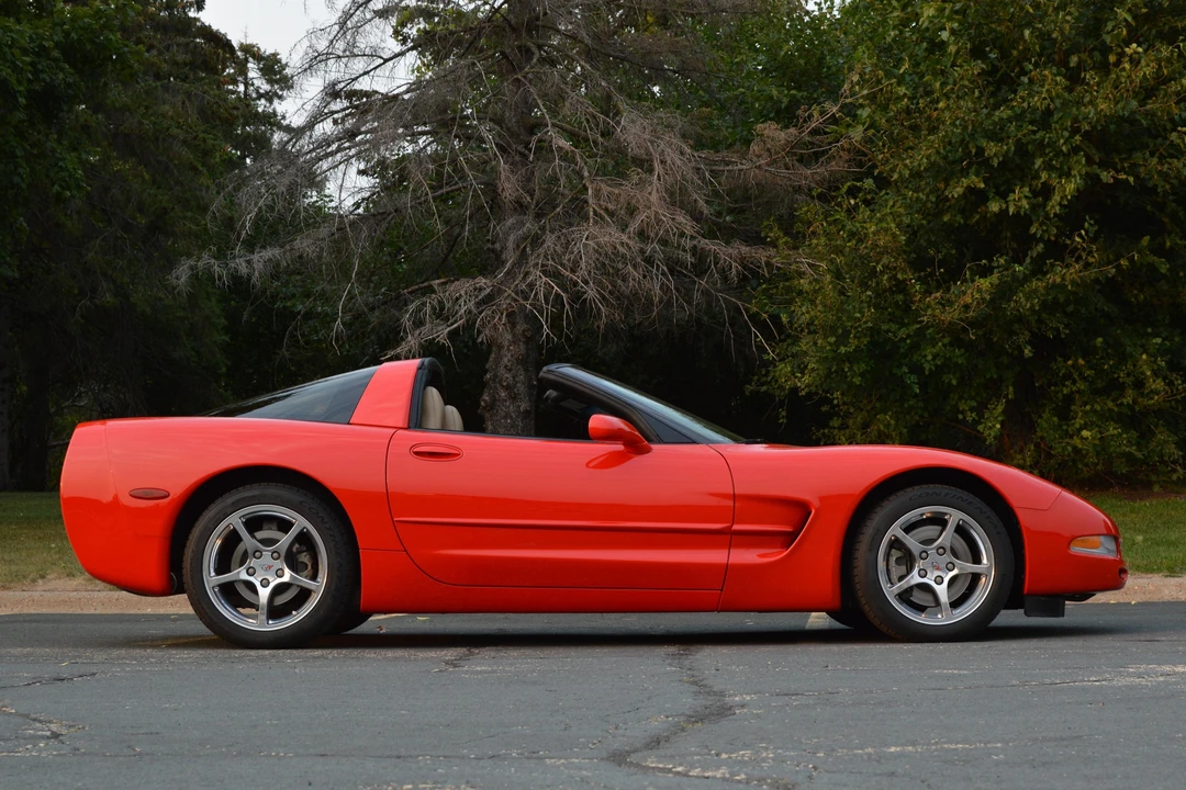 2001 Chevrolet Corvette C5 - Image 3 of 31