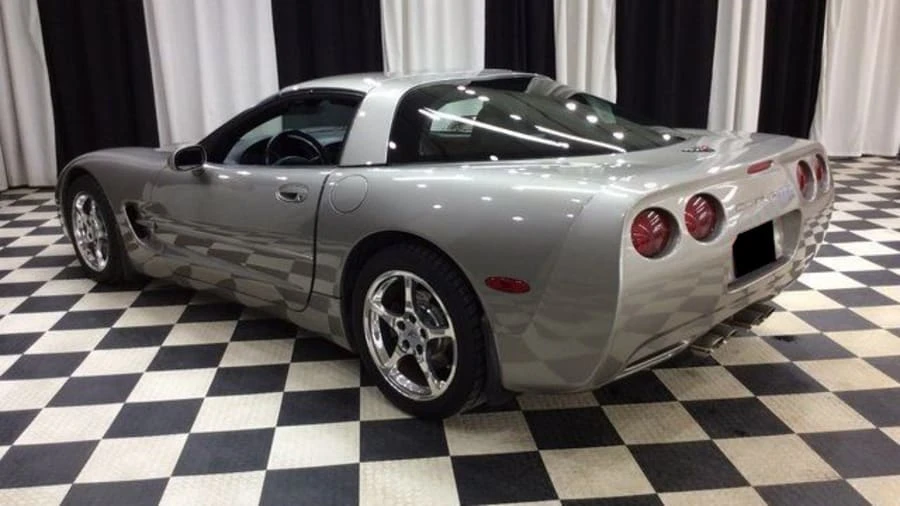 2001 Chevrolet Corvette C5 - Image 2 of 10