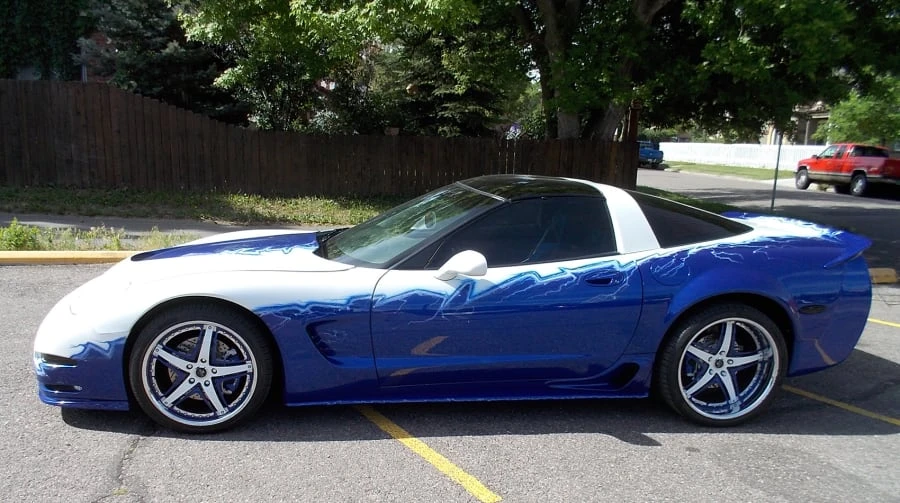 2001 Chevrolet Corvette C5 - Image 2 of 12