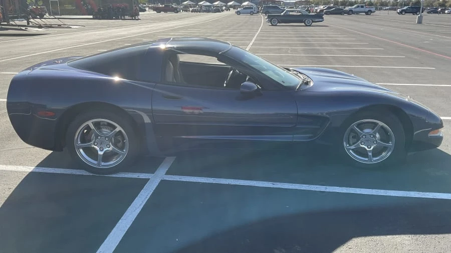 2001 Chevrolet Corvette C5 - Image 10 of 11