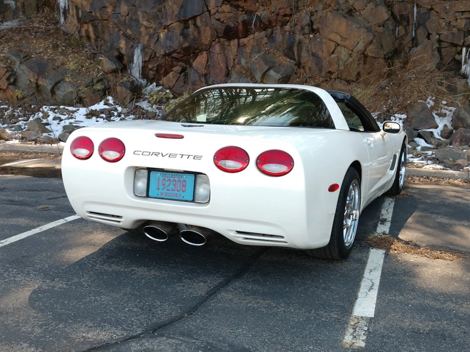 2001 Chevrolet Corvette C5 - Image 11 of 31