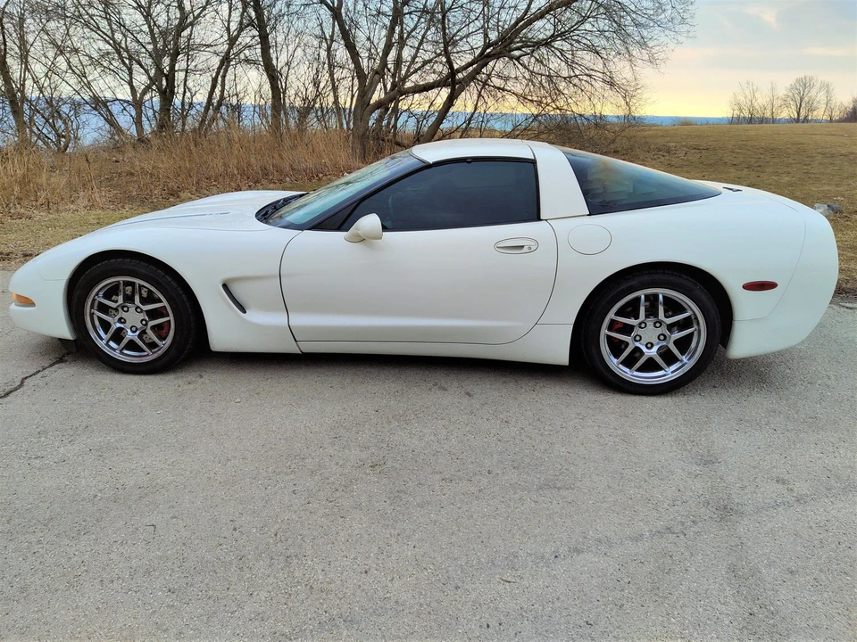 2001 Chevrolet Corvette C5 - Image 13 of 31