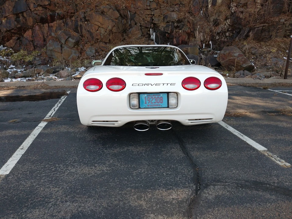 2001 Chevrolet Corvette C5 - Image 9 of 31