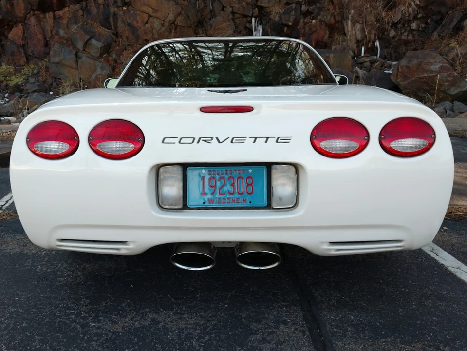 2001 Chevrolet Corvette C5 - Image 10 of 31