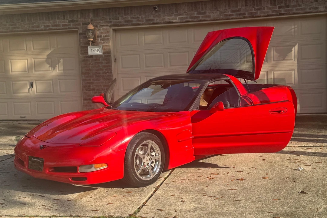 2001 Chevrolet Corvette C5 - Image 12 of 31