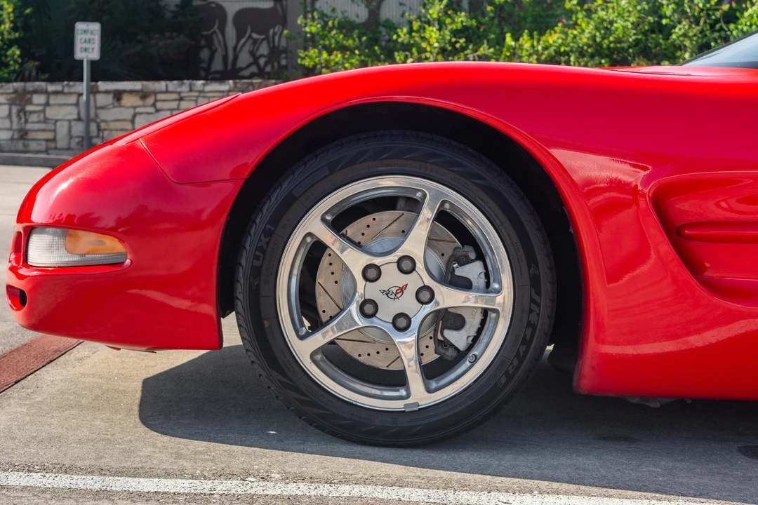 2001 Chevrolet Corvette C5 - Image 28 of 31