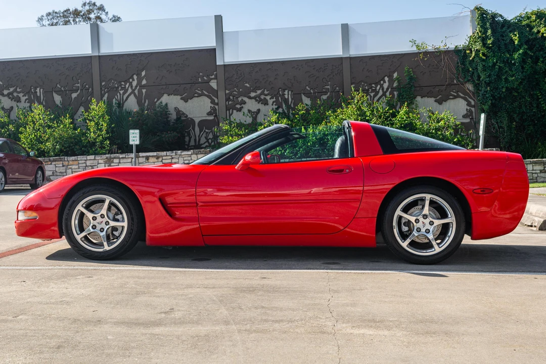 2001 Chevrolet Corvette C5 - Image 3 of 31