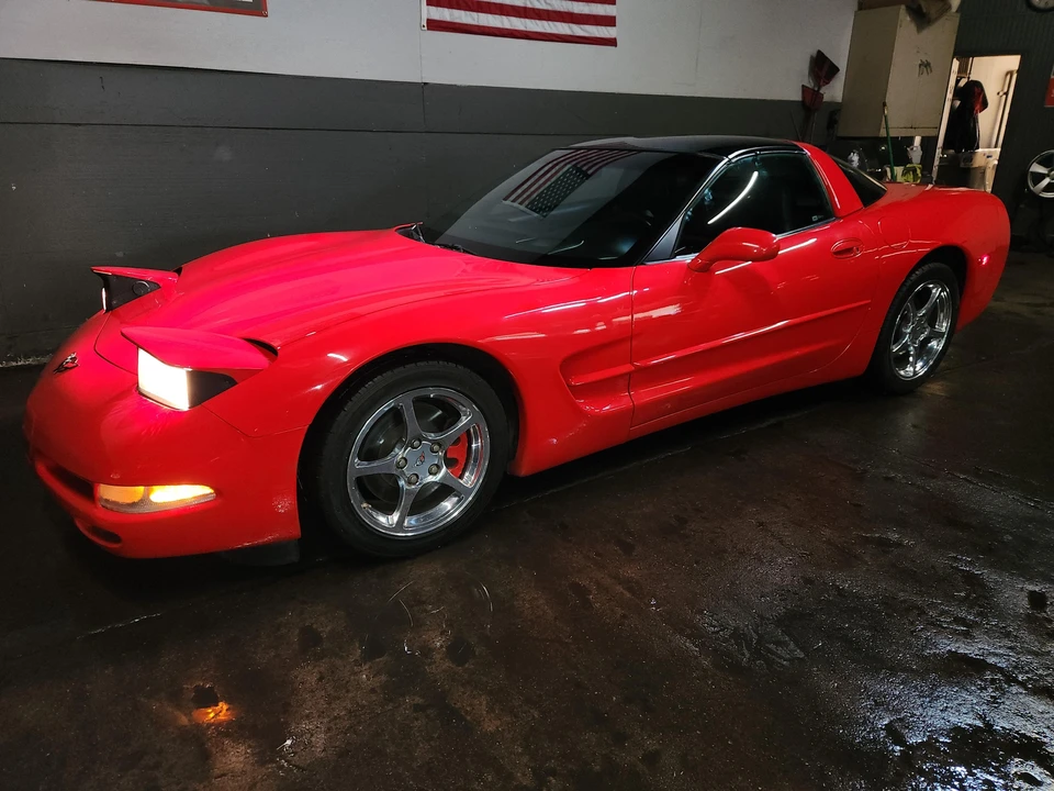 2001 Chevrolet Corvette C5 - Image 25 of 31