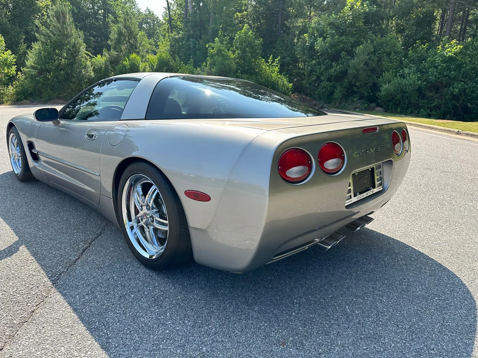 2001 Chevrolet Corvette C5 - Image 13 of 31