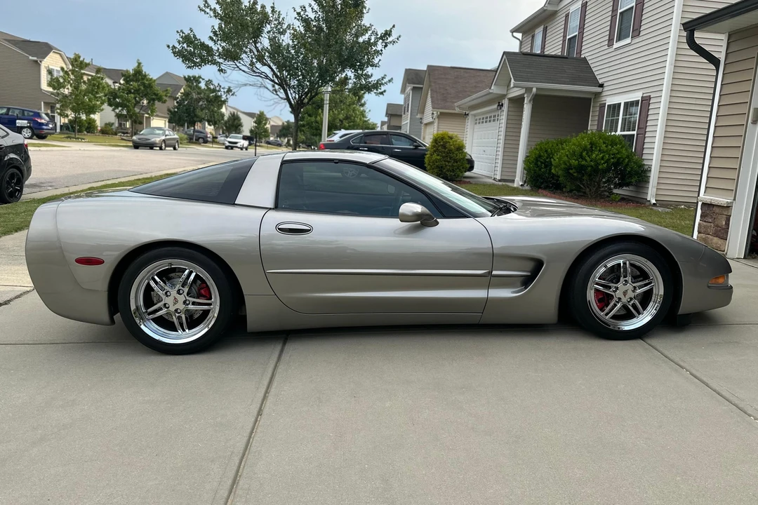 2001 Chevrolet Corvette C5 - Image 3 of 31
