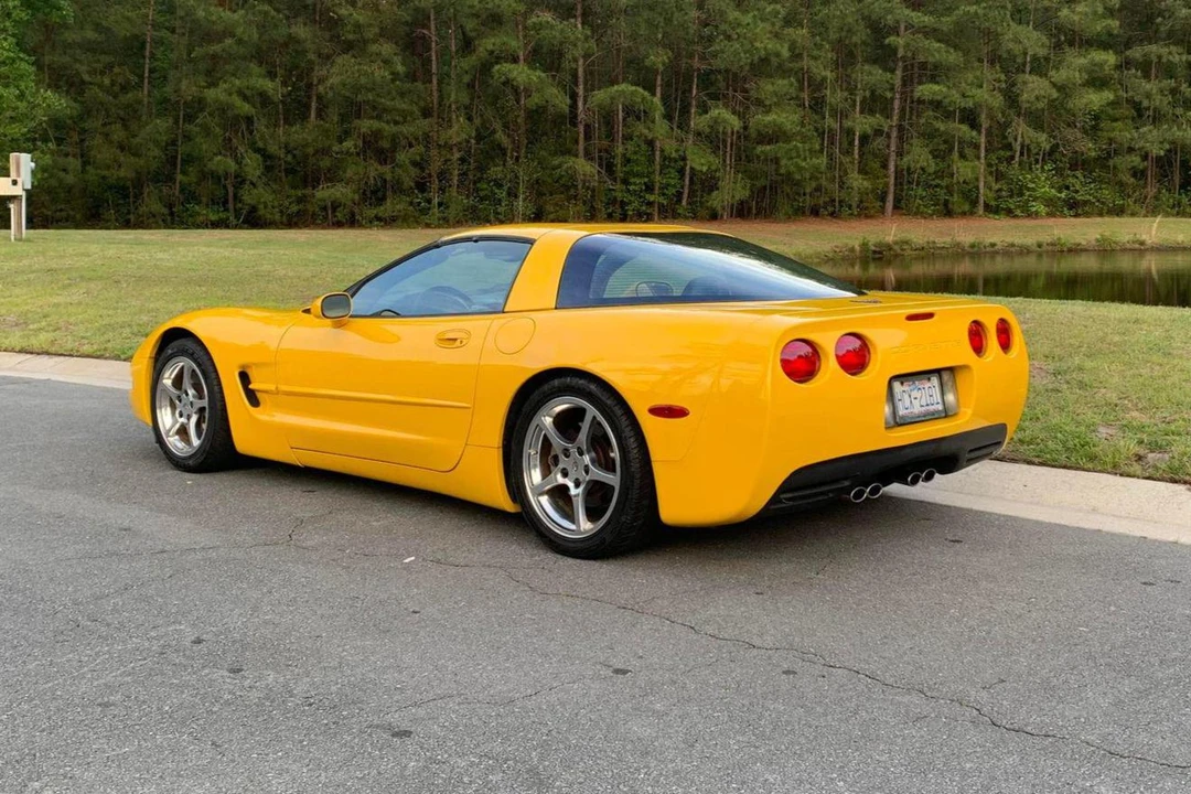 2001 Chevrolet Corvette C5 - Image 11 of 30