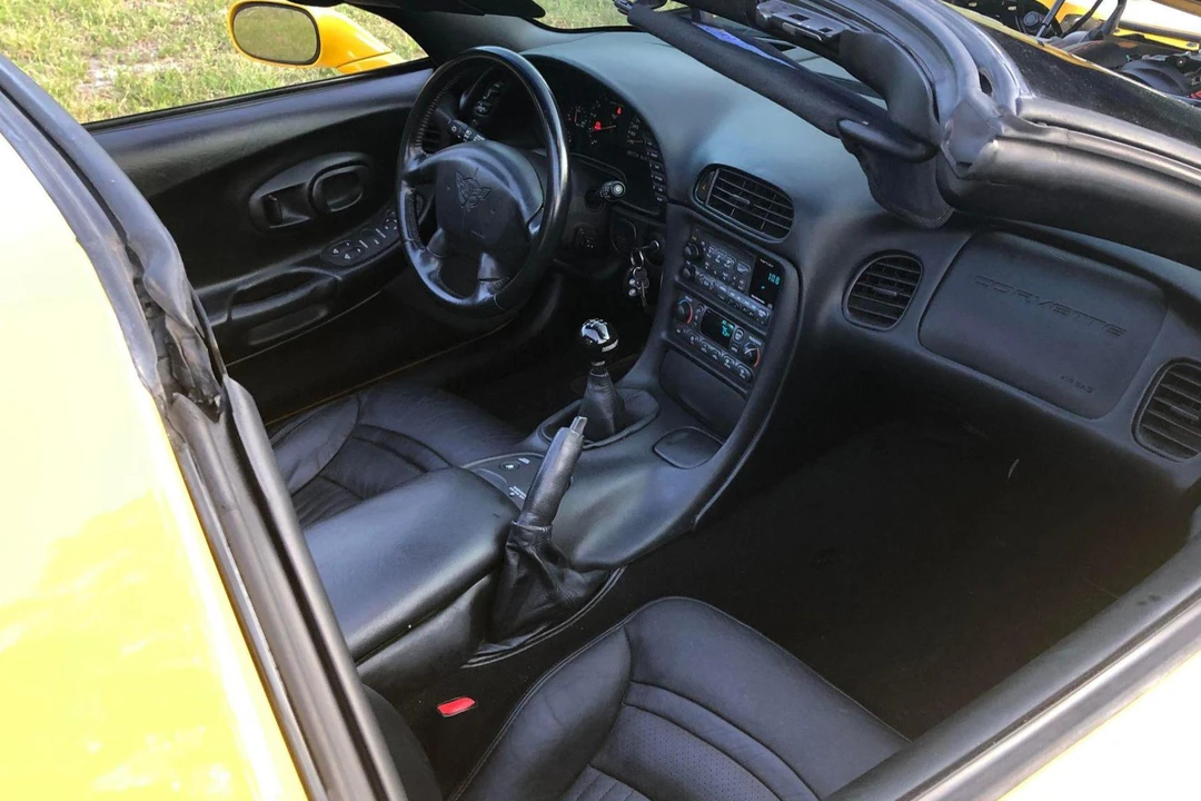 2001 Chevrolet Corvette C5 - Image 25 of 30