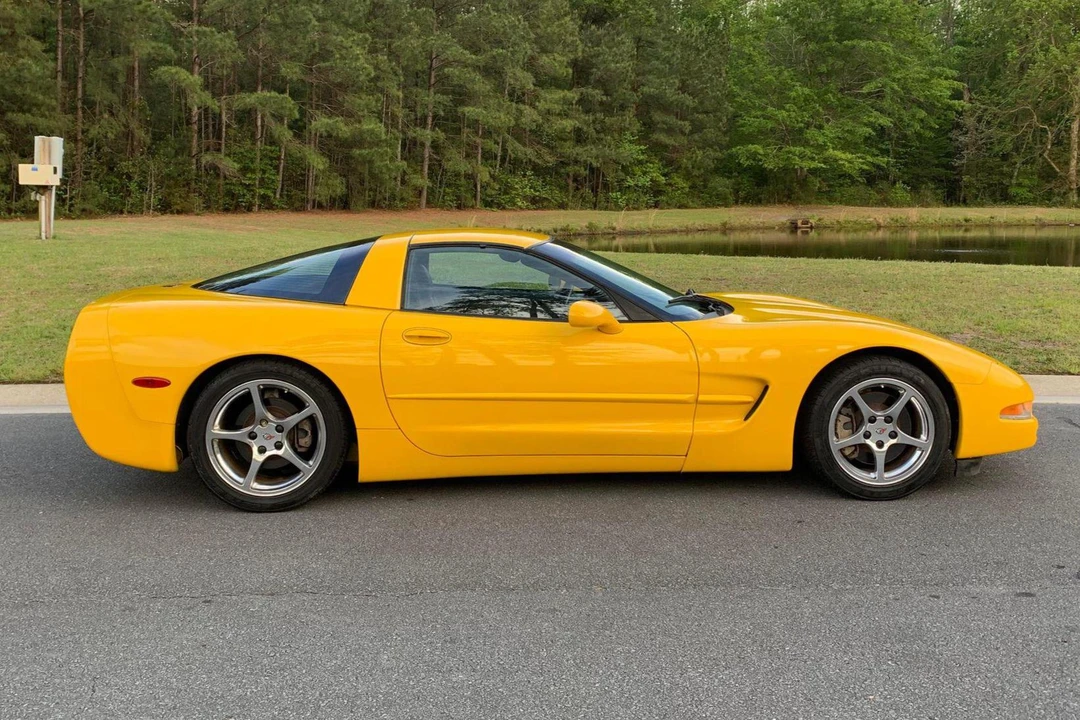 2001 Chevrolet Corvette C5 - Image 18 of 30