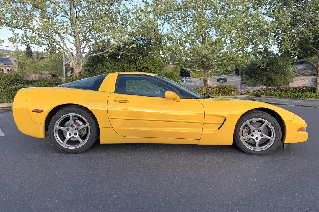 2001 Chevrolet Corvette C5 - Image 3 of 31