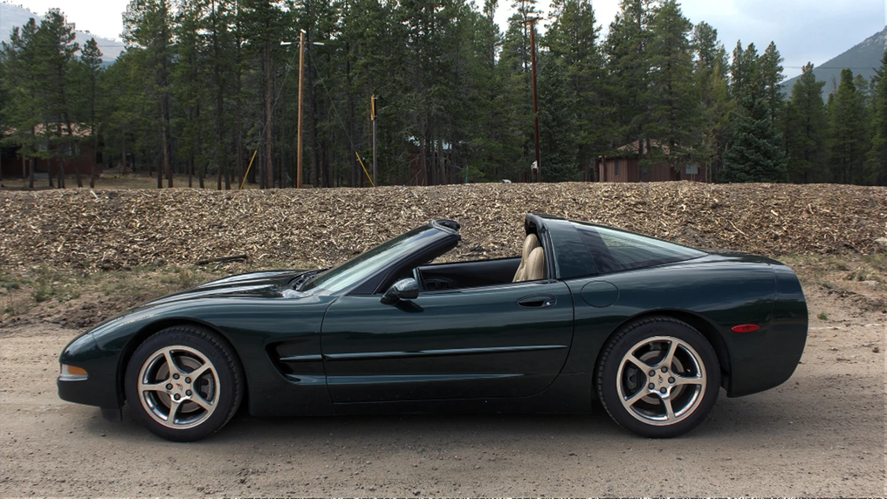 2001 Chevrolet Corvette C5 - Image 12 of 29