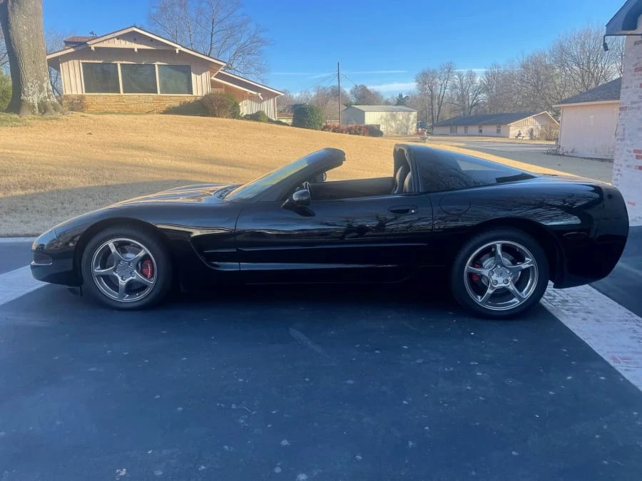 2001 Chevrolet Corvette C5 - Image 2 of 6