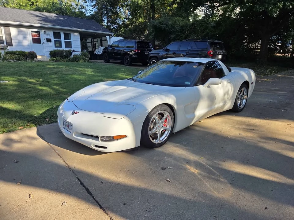 2001 Chevrolet Corvette C5 - Image 2 of 6