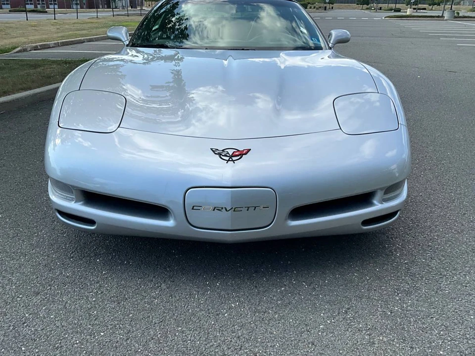 2001 Chevrolet Corvette C5 - Image 2 of 16