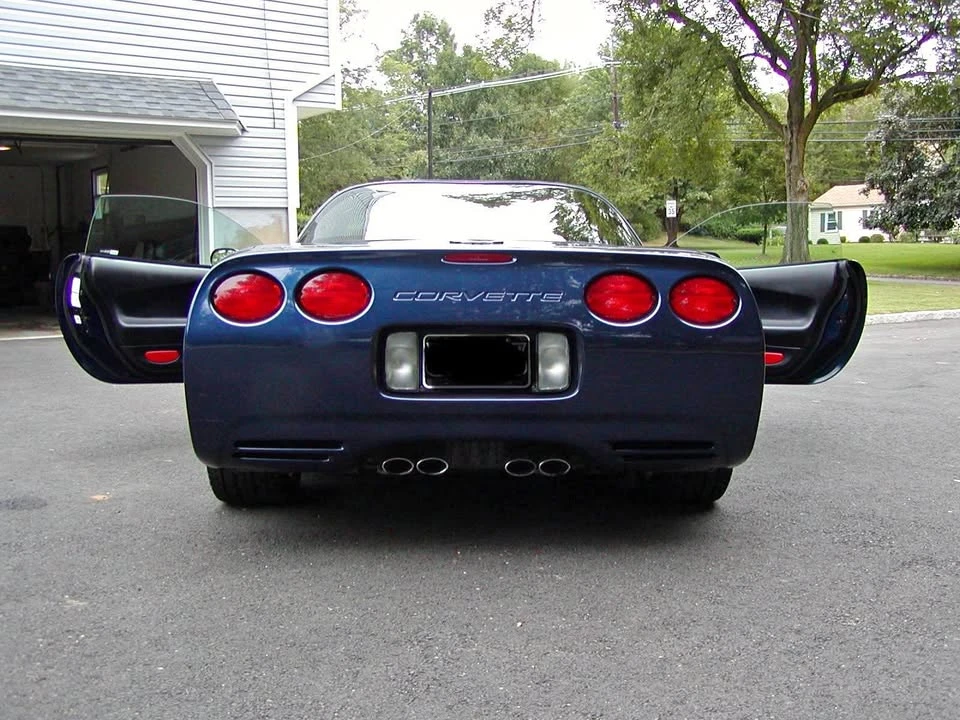 2001 Chevrolet Corvette C5 - Image 1 of 4