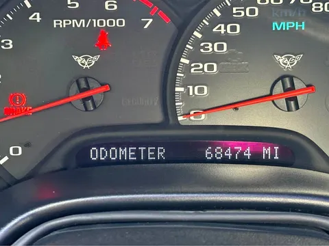 2001 Chevrolet Corvette Hatchback Coupe 2D