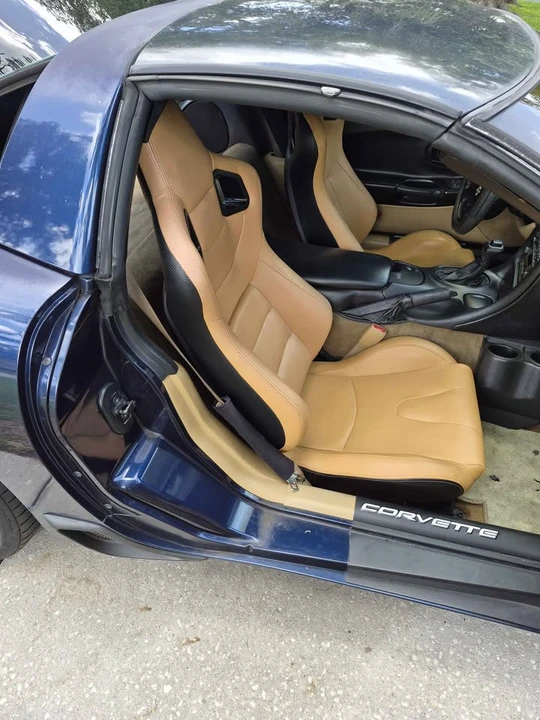 2001 Chevrolet Corvette C5 - Image 5 of 11