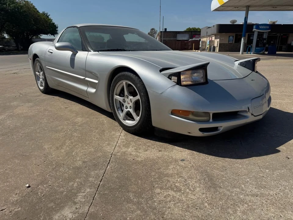 2001 Chevrolet Corvette C5 - Image 2 of 18