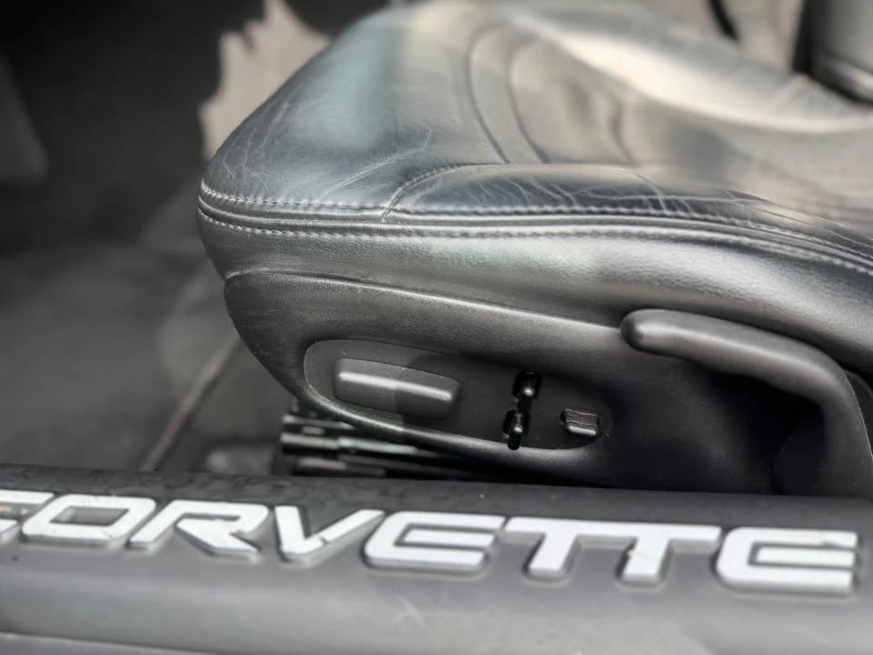 2001 Chevrolet Corvette C5 - Image 11 of 16