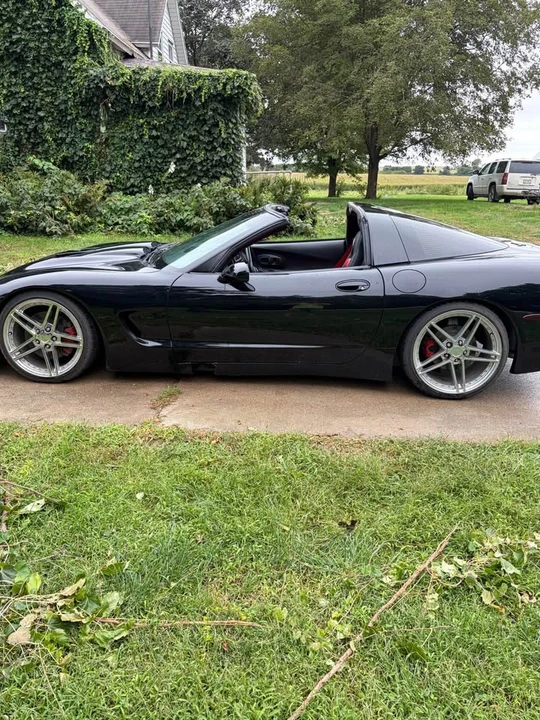 2001 Chevrolet Corvette C5 - Image 3 of 10