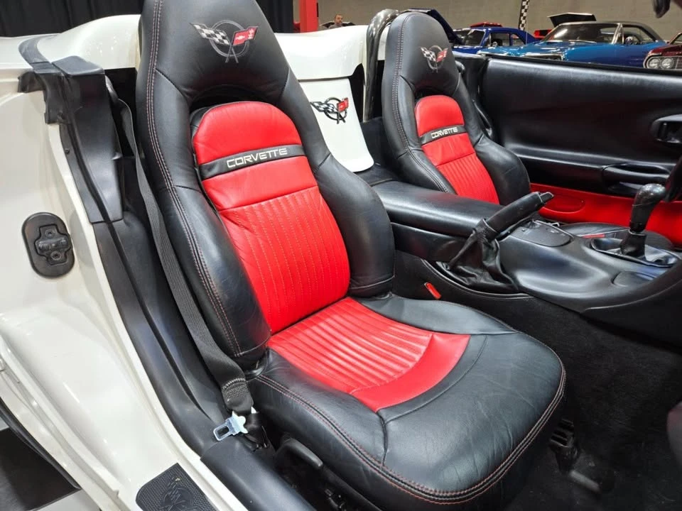 2001 Chevrolet Corvette C5 - Image 13 of 20