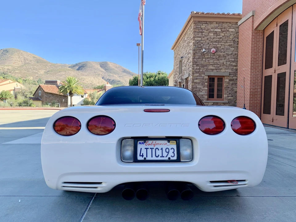 2001 Chevrolet Corvette C5 Z06 - Image 8 of 12