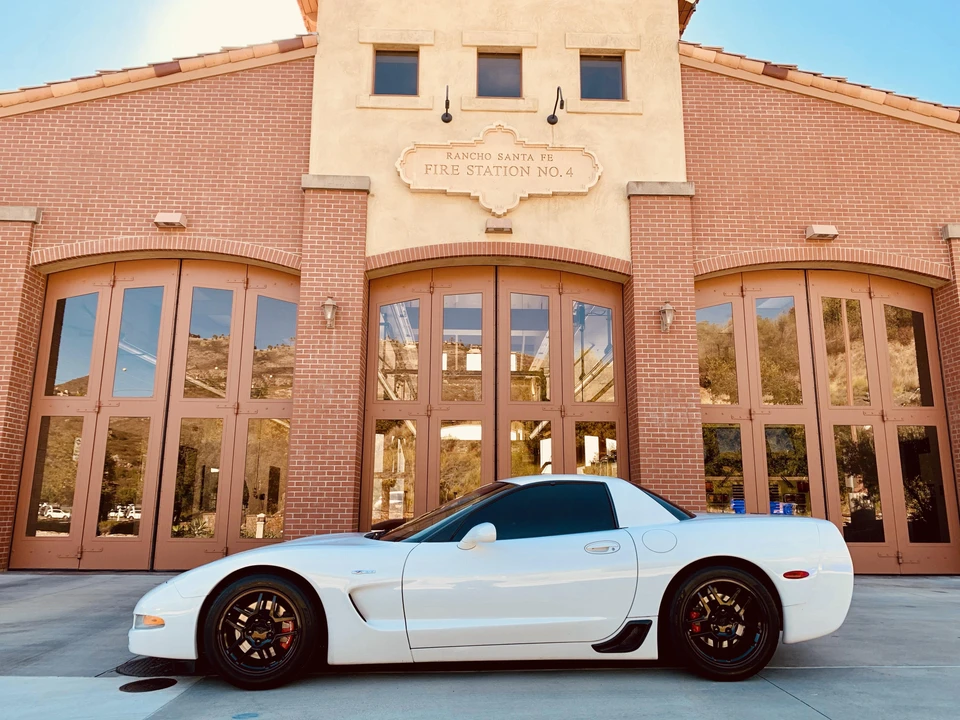2001 Chevrolet Corvette C5 Z06 - Image 2 of 12