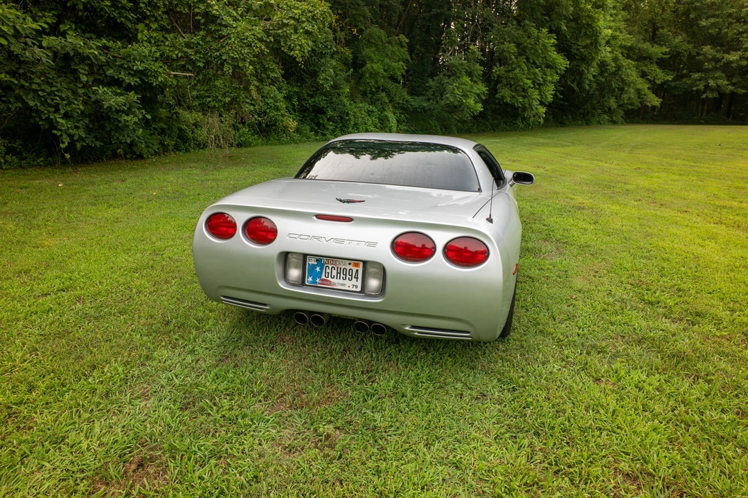 2001 Chevrolet Corvette - Image 14 of 31