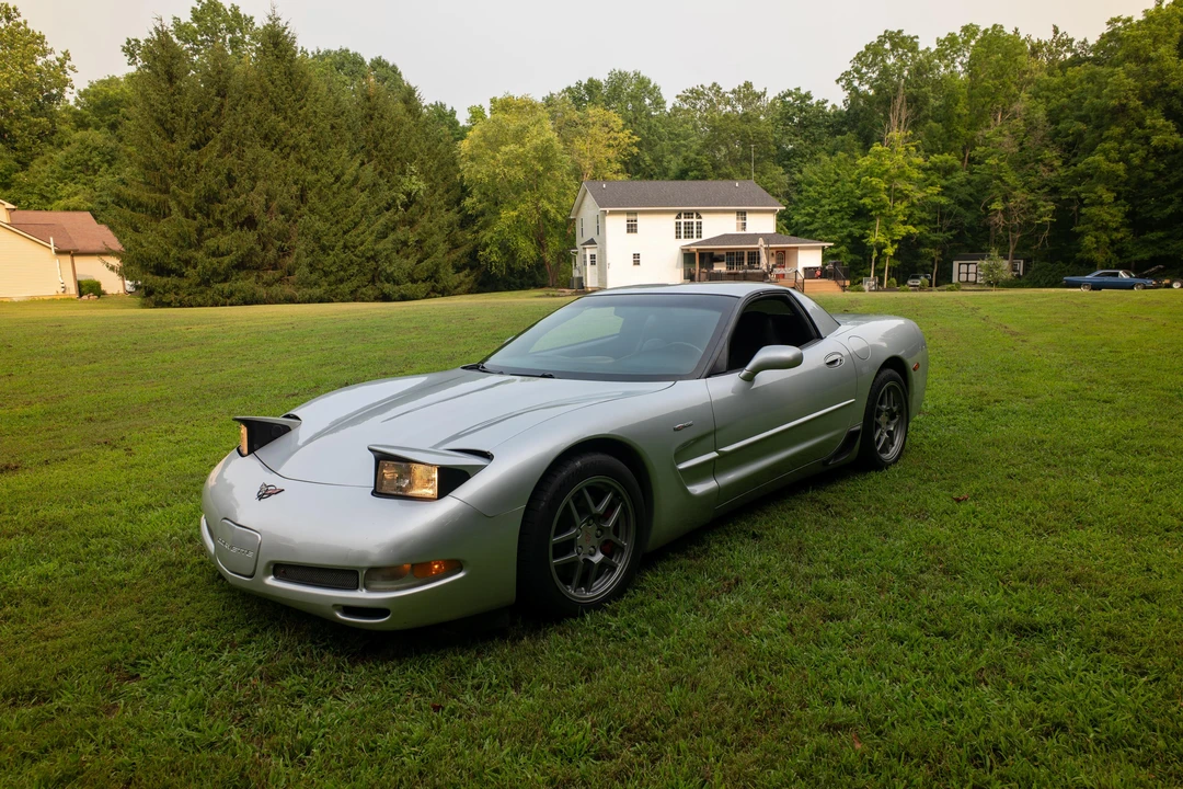 2001 Chevrolet Corvette - Image 8 of 31