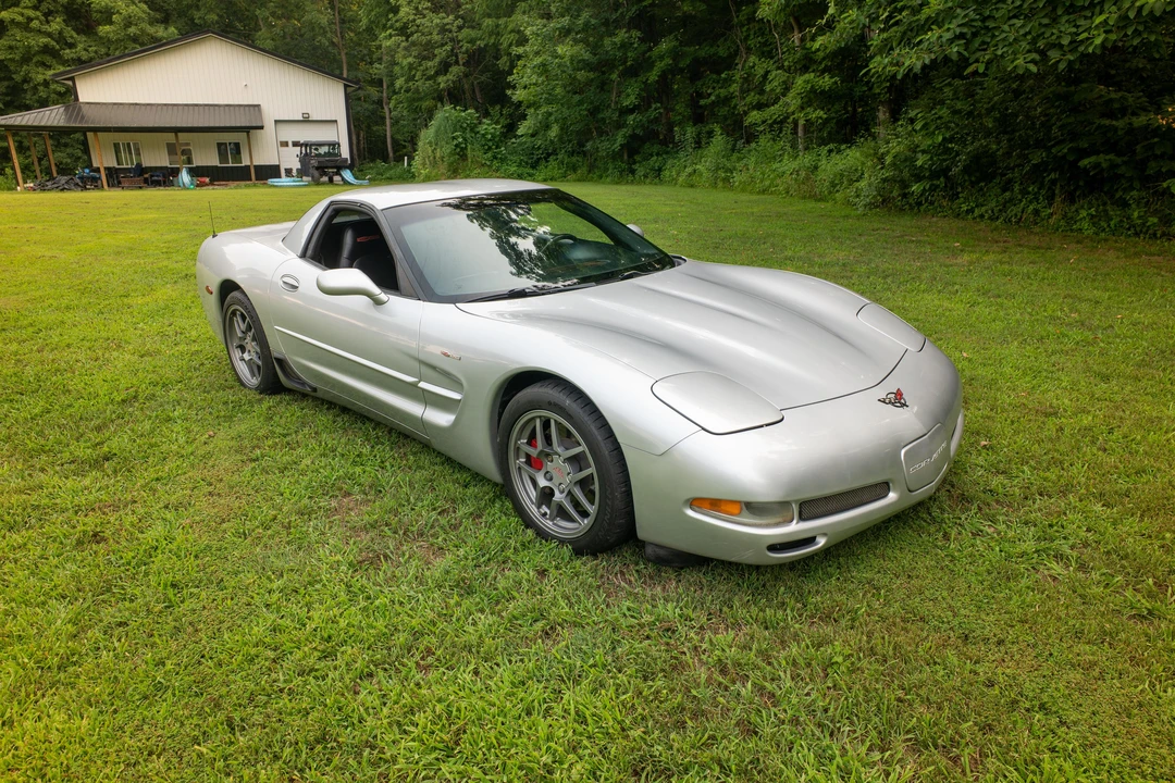 2001 Chevrolet Corvette - Image 20 of 31