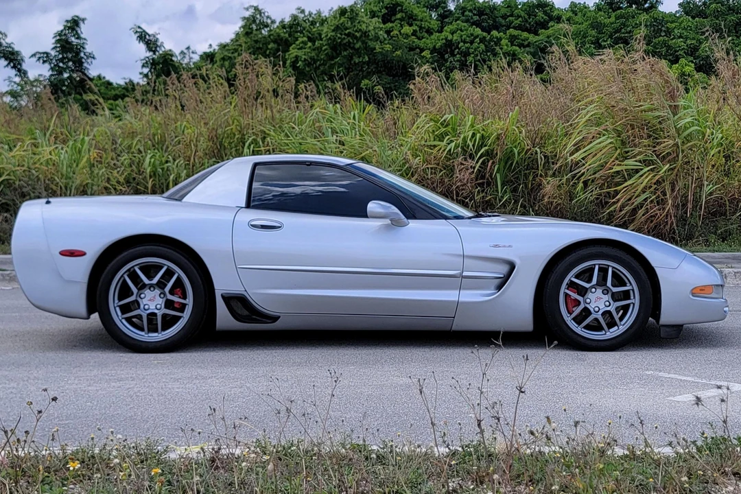 2001 Chevrolet Corvette C5 Z06 - Image 3 of 31