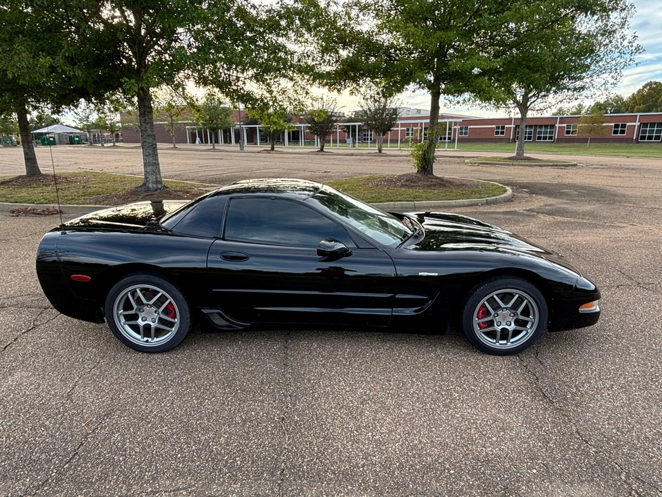 2001 Chevrolet Corvette C5 Z06 - Image 11 of 31