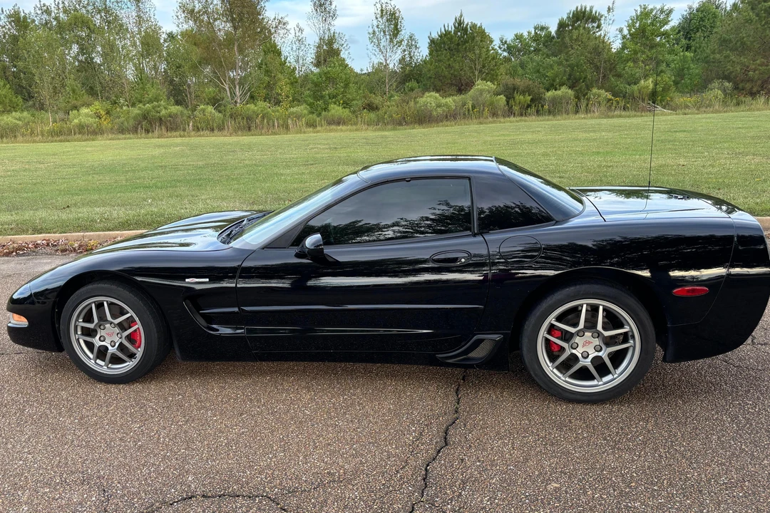 2001 Chevrolet Corvette C5 Z06 - Image 3 of 31