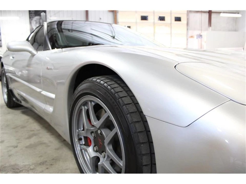 2001 Chevrolet Corvette C5 Z06 - Image 14 of 31