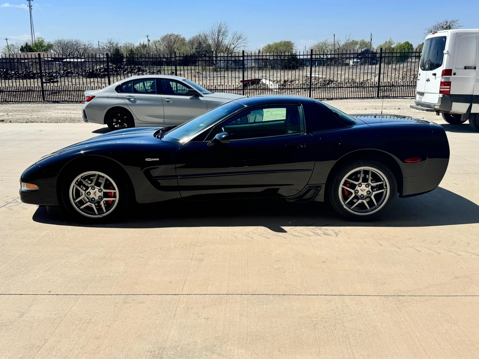2001 Chevrolet Corvette C5 Z06 - Image 6 of 9