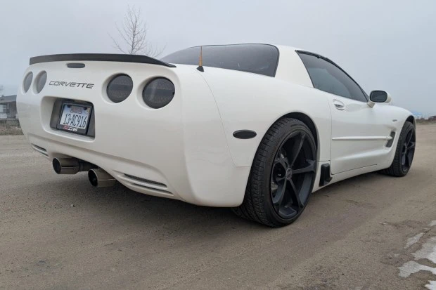 2001 Chevrolet Corvette C5 Z06 - Image 2 of 7